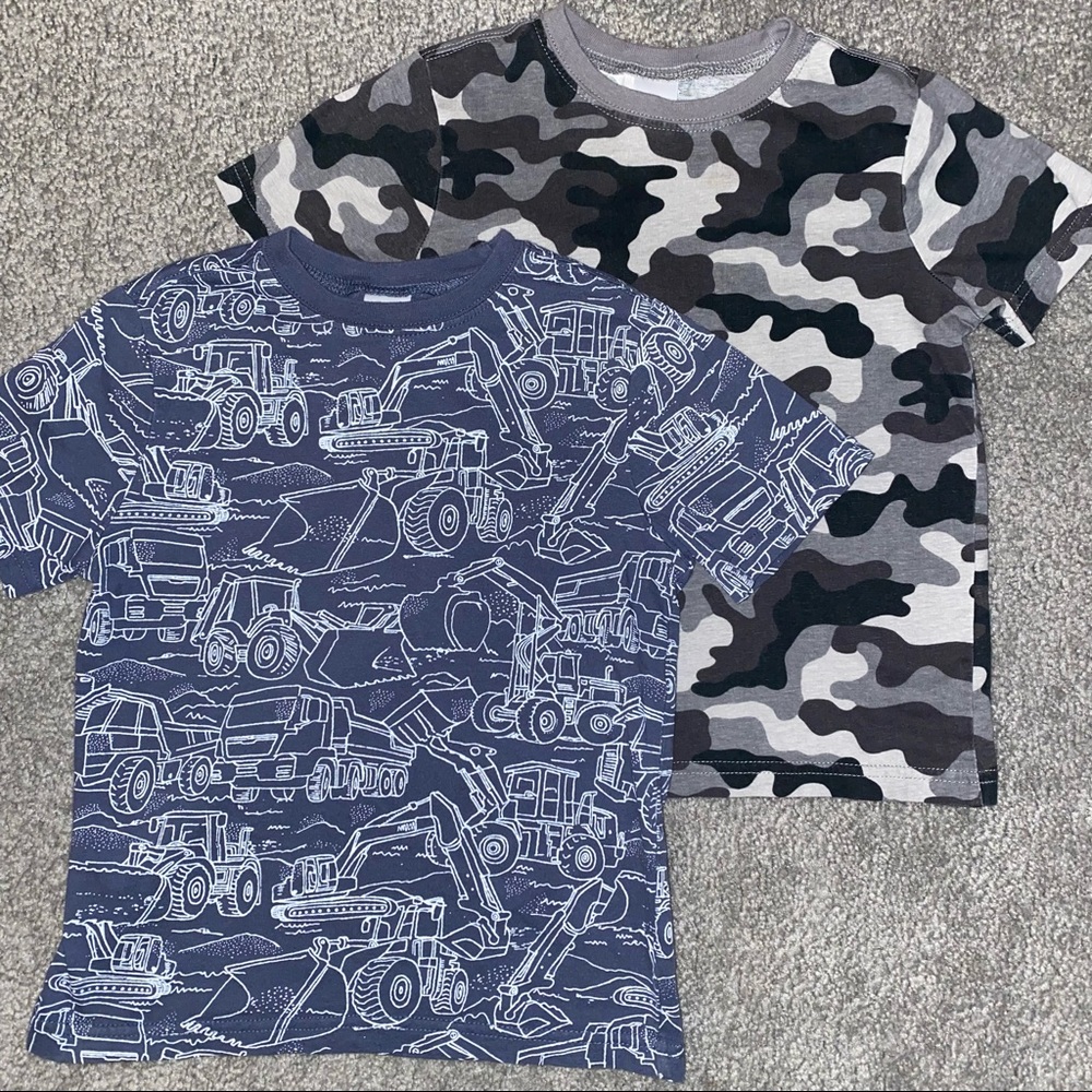 Gymboree: Boy’s T-Shirts (size: 5T)